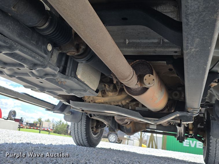 image for item EH8838 2017 Ford F250 Super Duty Crew Cab pickup truck