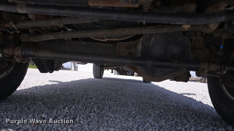 image for item EH8838 2017 Ford F250 Super Duty Crew Cab pickup truck