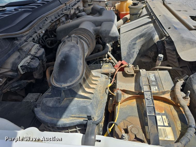 image for item EH8838 2017 Ford F250 Super Duty Crew Cab pickup truck