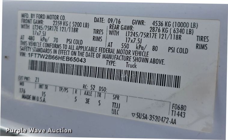 image for item EH8838 2017 Ford F250 Super Duty Crew Cab pickup truck