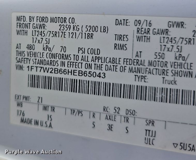 image for item EH8838 2017 Ford F250 Super Duty Crew Cab pickup truck