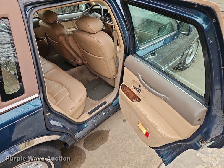 image for item EI8916 1997 Lincoln Town Car 