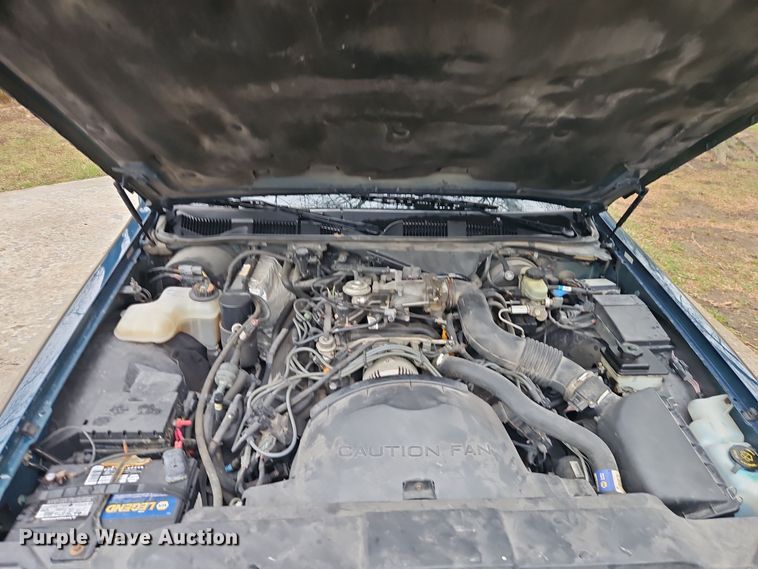 image for item EI8916 1997 Lincoln Town Car 