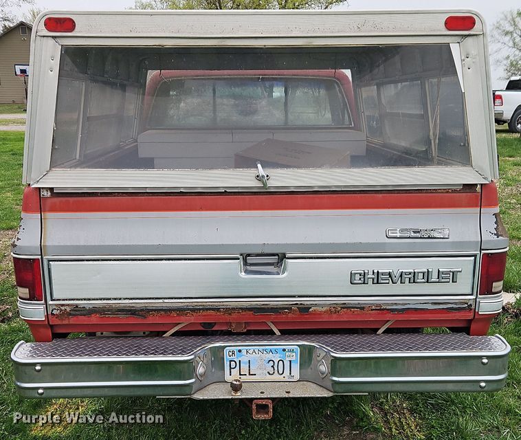 image for item EI8917 1982 Chevrolet Silverado C10 pickup truck