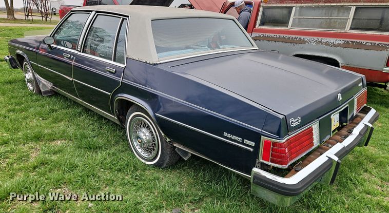 image for item EI8918 1982 Buick LeSabre Limited 