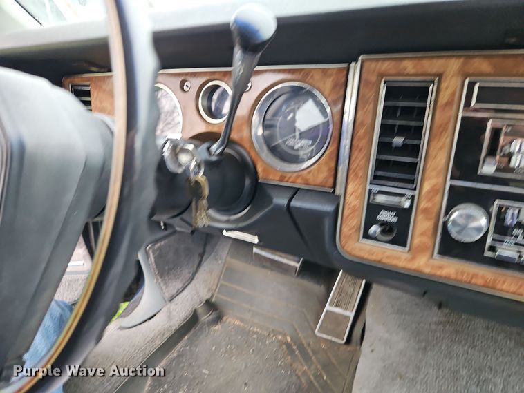 image for item EI8918 1982 Buick LeSabre Limited 