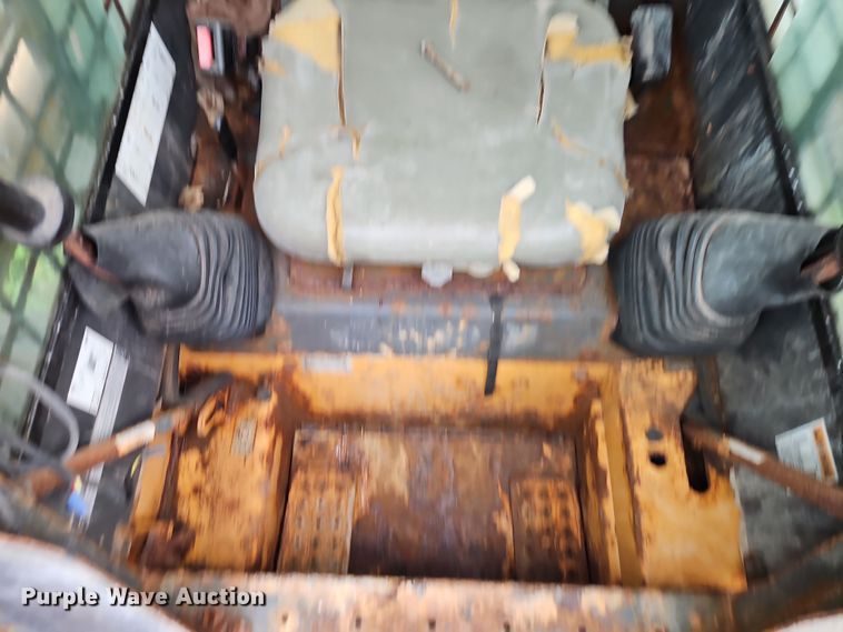 image for item EI8922 2003 Case 60XT skid steer loader