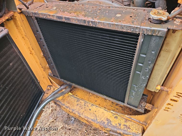 image for item EI8922 2003 Case 60XT skid steer loader