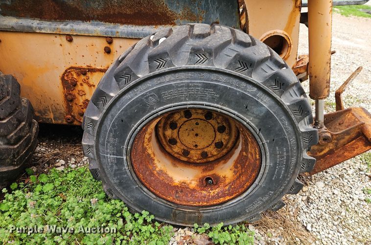 image for item EI8922 2003 Case 60XT skid steer loader