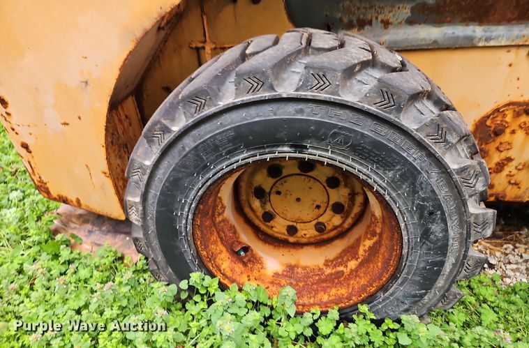 image for item EI8922 2003 Case 60XT skid steer loader