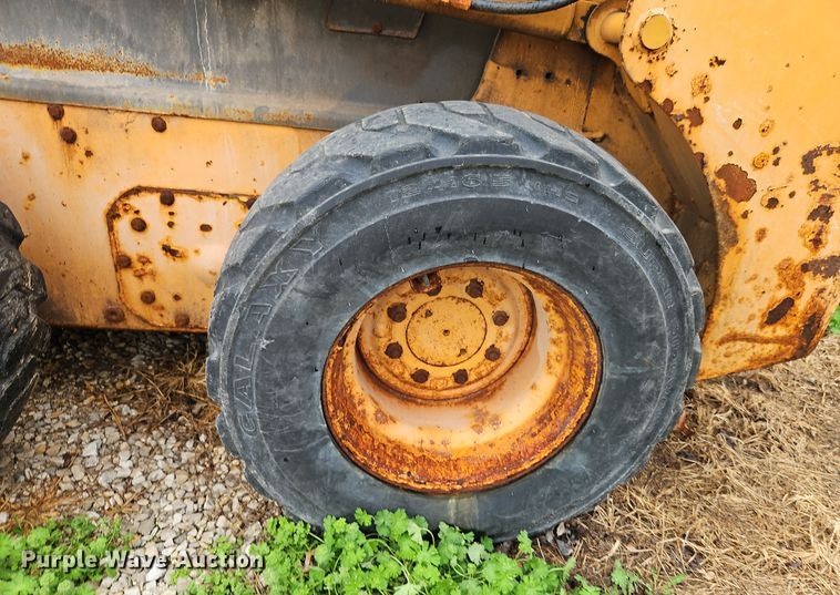 image for item EI8922 2003 Case 60XT skid steer loader