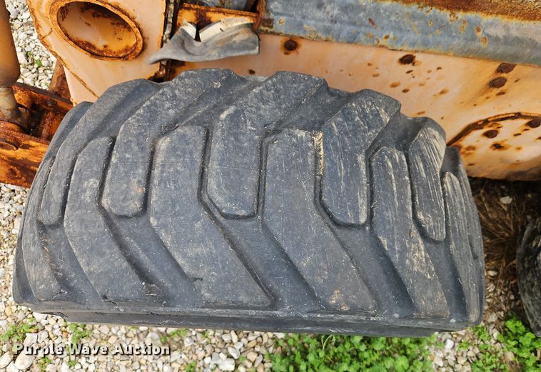 image for item EI8922 2003 Case 60XT skid steer loader