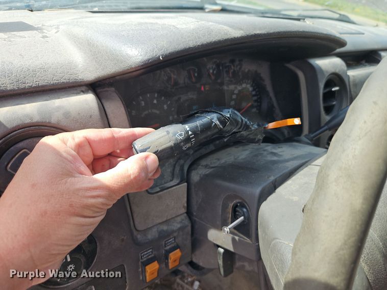 image for item EI8923 2009 Ford F150 pickup truck