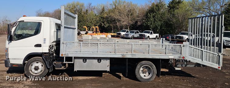 image for item EI8936 2019 Mitsubishi Fuso  FECZTGL9SUH9 flatbed truck
