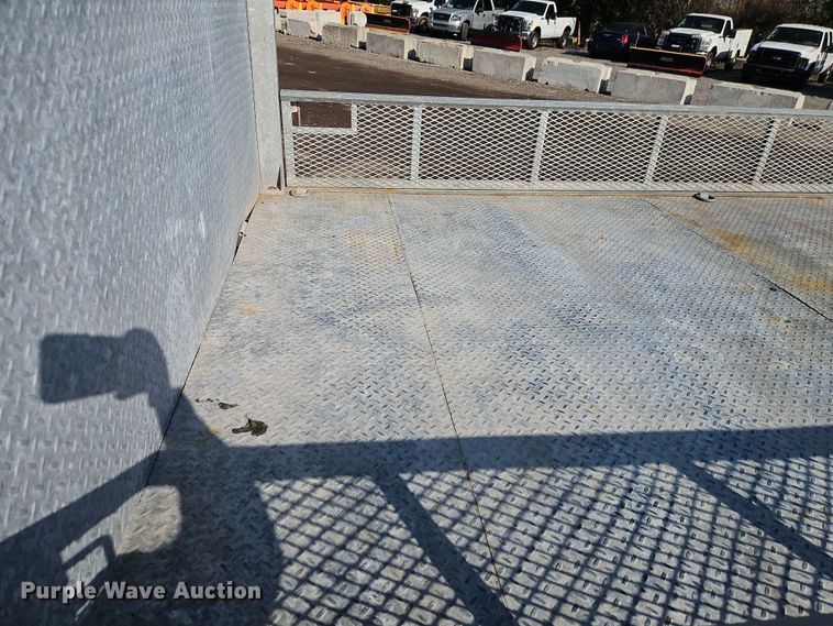 image for item EI8936 2019 Mitsubishi Fuso  FECZTGL9SUH9 flatbed truck