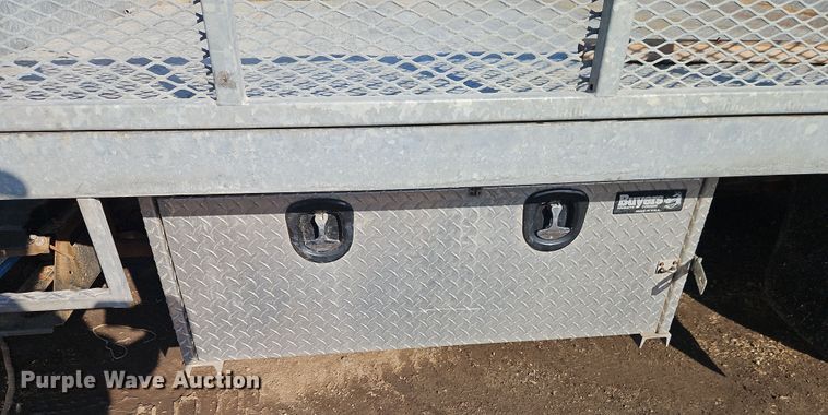 image for item EI8936 2019 Mitsubishi Fuso  FECZTGL9SUH9 flatbed truck