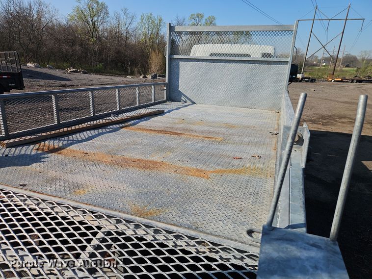 image for item EI8936 2019 Mitsubishi Fuso  FECZTGL9SUH9 flatbed truck