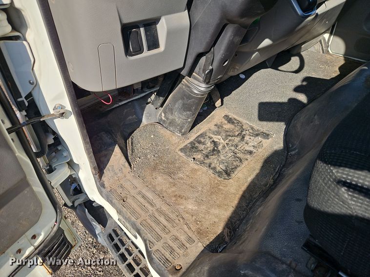 image for item EI8936 2019 Mitsubishi Fuso  FECZTGL9SUH9 flatbed truck