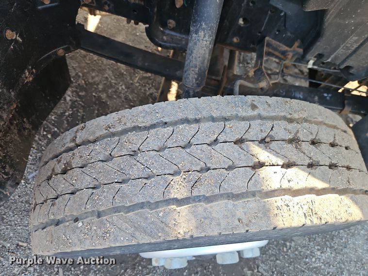 image for item EI8936 2019 Mitsubishi Fuso  FECZTGL9SUH9 flatbed truck