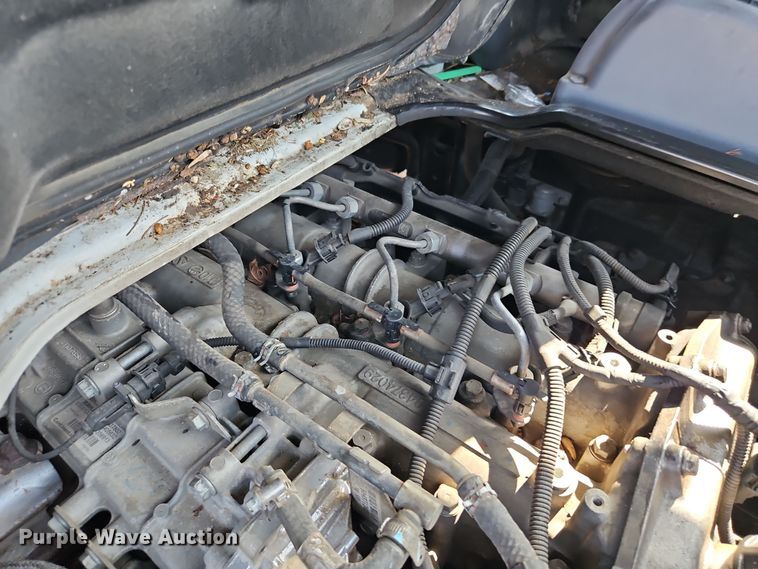 image for item EI8939 2017 Mitsubishi Fuso FEC72KL3WUHJ Crew Cab flatbed truck