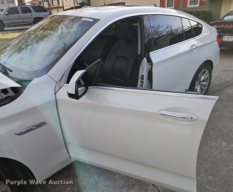 image for item EI8945 2011 BMW 535i GT 