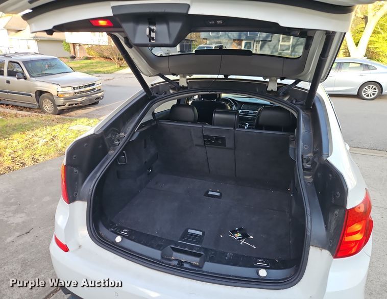 image for item EI8945 2011 BMW 535i GT 