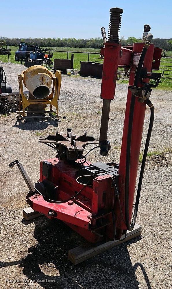 image for item EI8954 Cotes 5060EX  tire machine