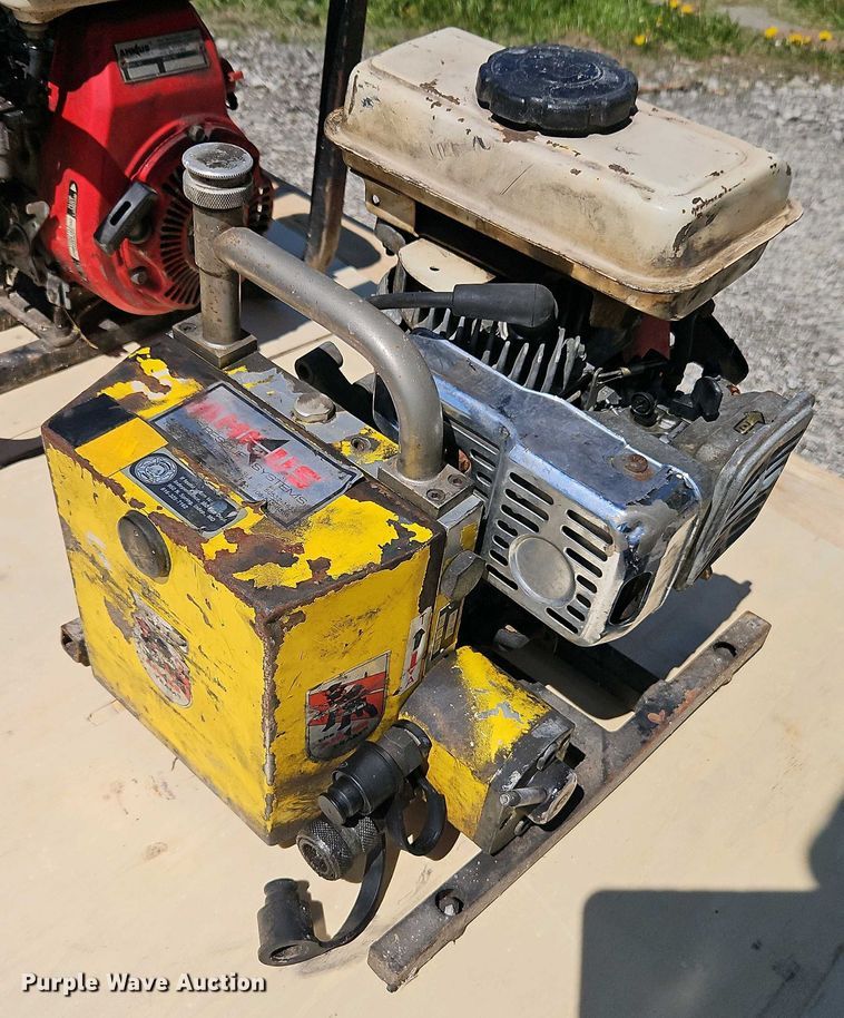 image for item EI8956 (2) Amkus hydraulic power unit