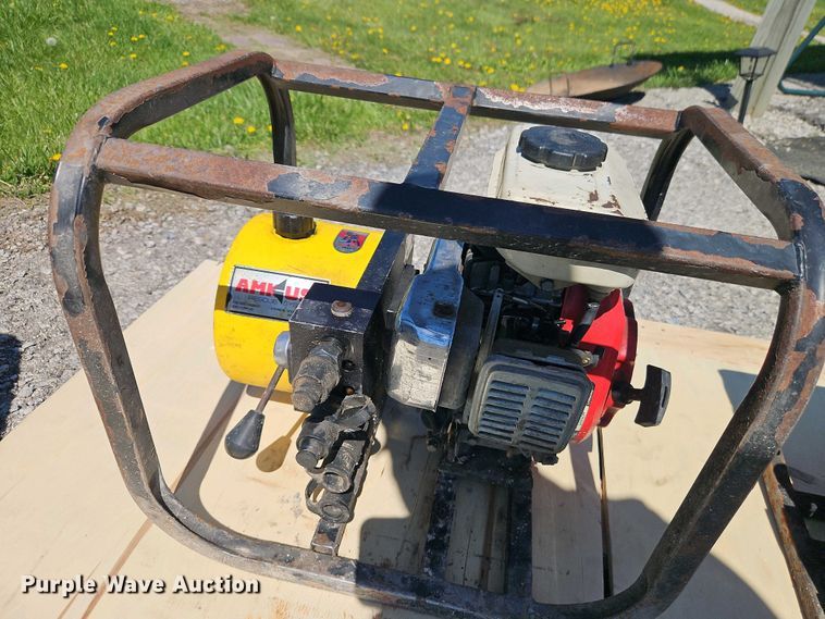 image for item EI8956 (2) Amkus hydraulic power unit