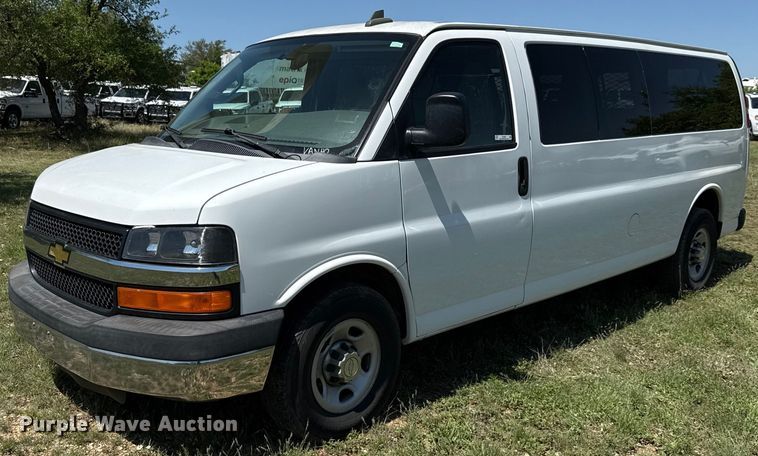 image for item EJ3563 2016 Chevrolet Express 3500 van