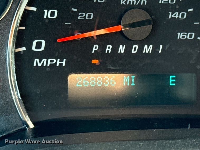 image for item EJ3563 2016 Chevrolet Express 3500 van