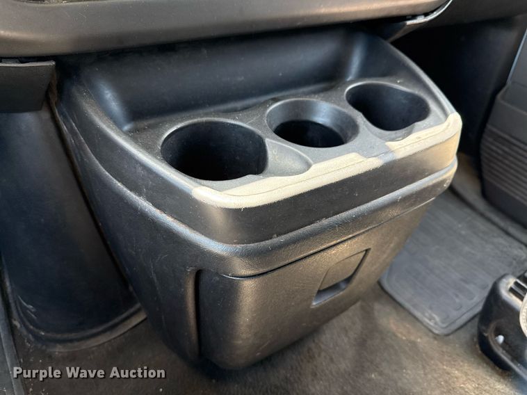 image for item EJ3563 2016 Chevrolet Express 3500 van