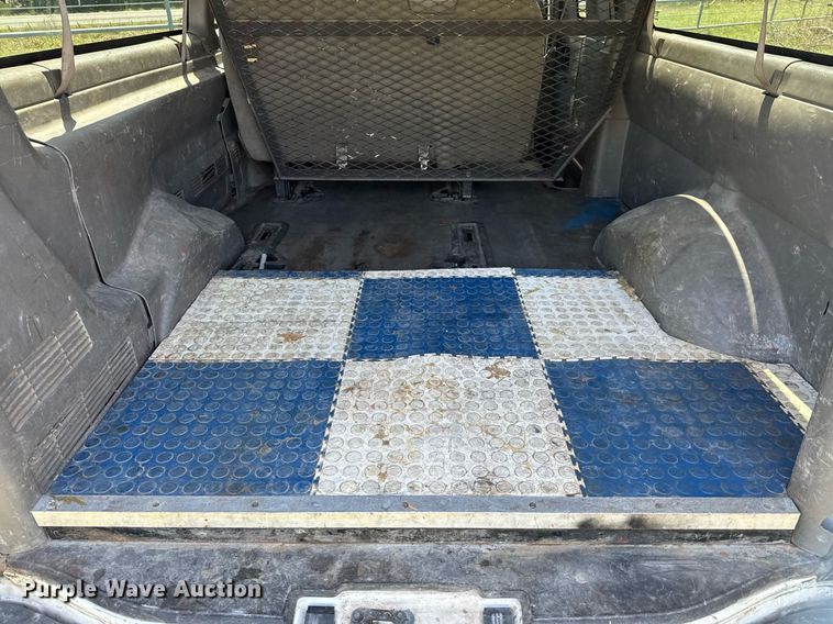 image for item EJ3563 2016 Chevrolet Express 3500 van