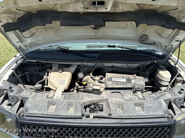 image for item EJ3563 2016 Chevrolet Express 3500 van