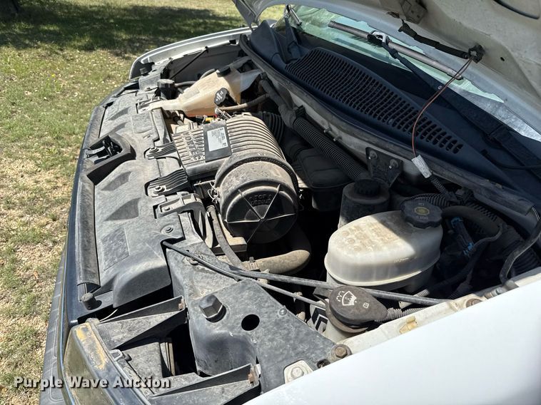 image for item EJ3563 2016 Chevrolet Express 3500 van