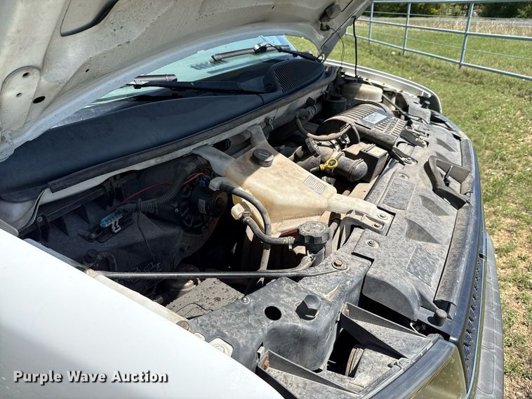 image for item EJ3563 2016 Chevrolet Express 3500 van