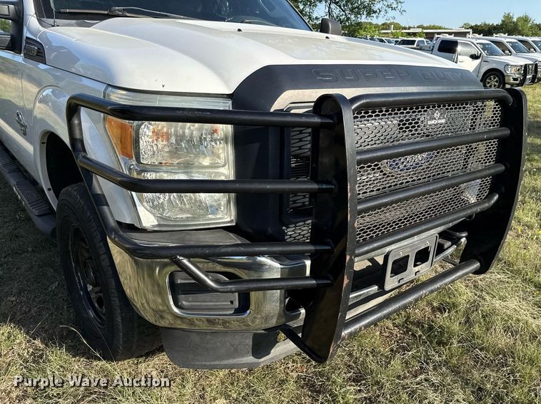 image for item EJ3564 2015 Ford F250 Super Duty XL Crew Cab pickup truck