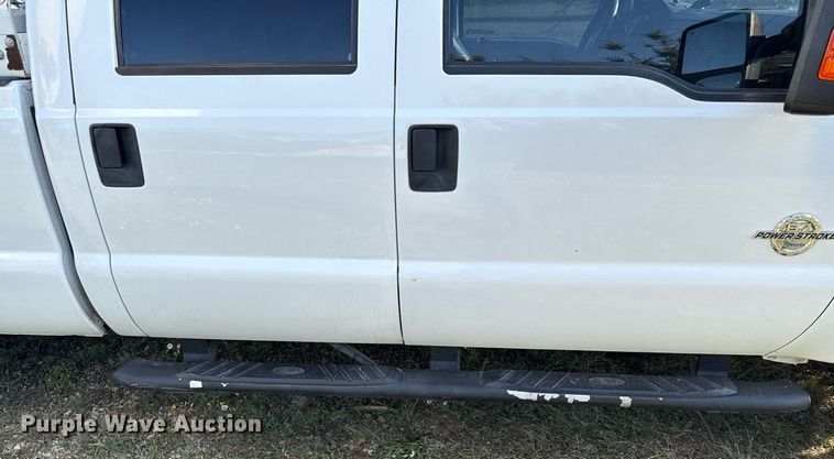 image for item EJ3564 2015 Ford F250 Super Duty XL Crew Cab pickup truck