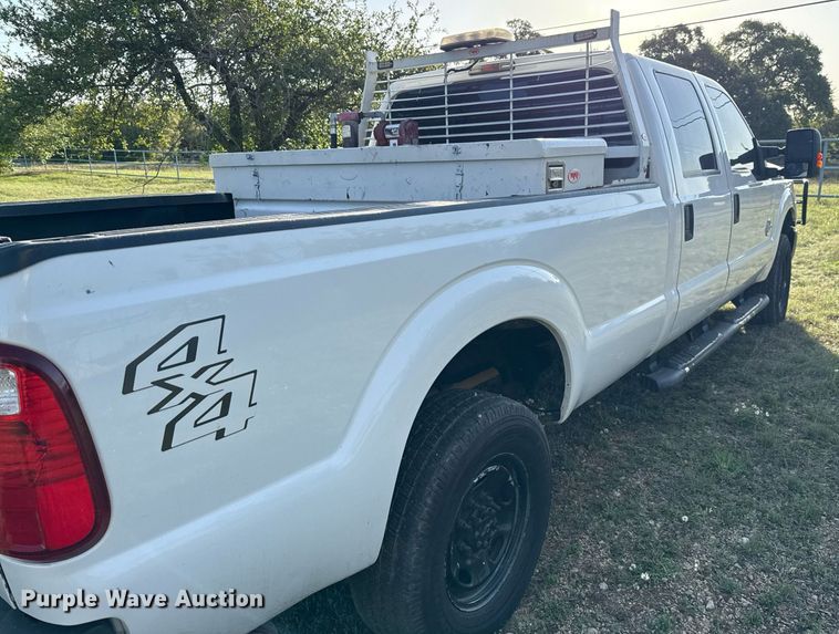 image for item EJ3564 2015 Ford F250 Super Duty XL Crew Cab pickup truck