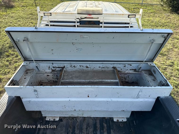 image for item EJ3564 2015 Ford F250 Super Duty XL Crew Cab pickup truck