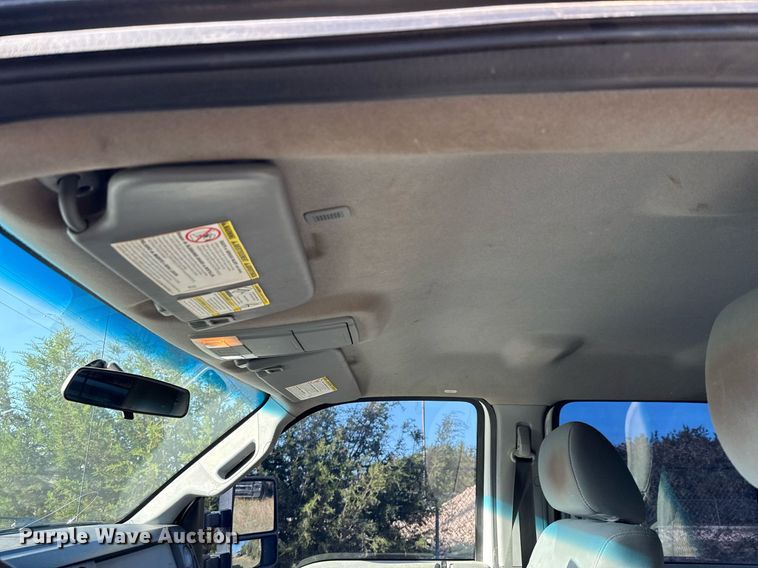 image for item EJ3564 2015 Ford F250 Super Duty XL Crew Cab pickup truck