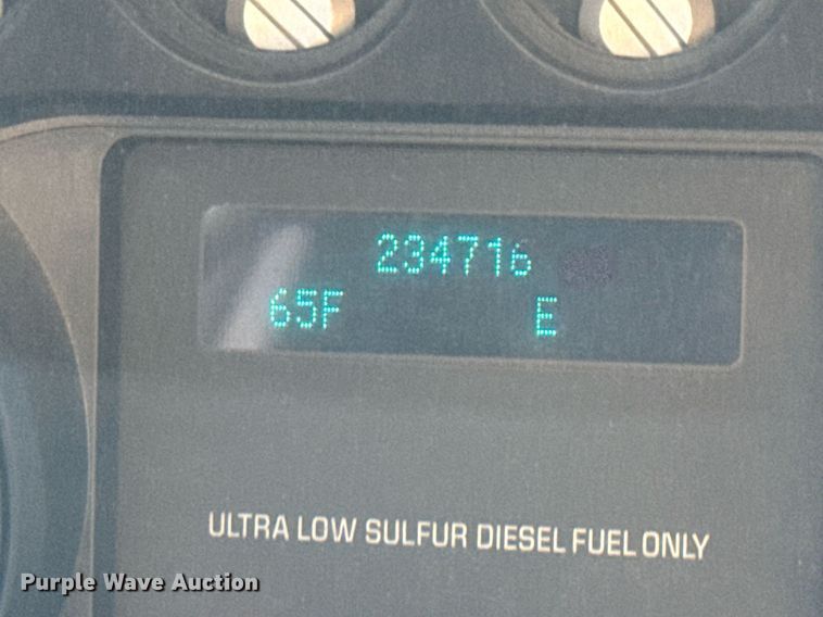 image for item EJ3564 2015 Ford F250 Super Duty XL Crew Cab pickup truck