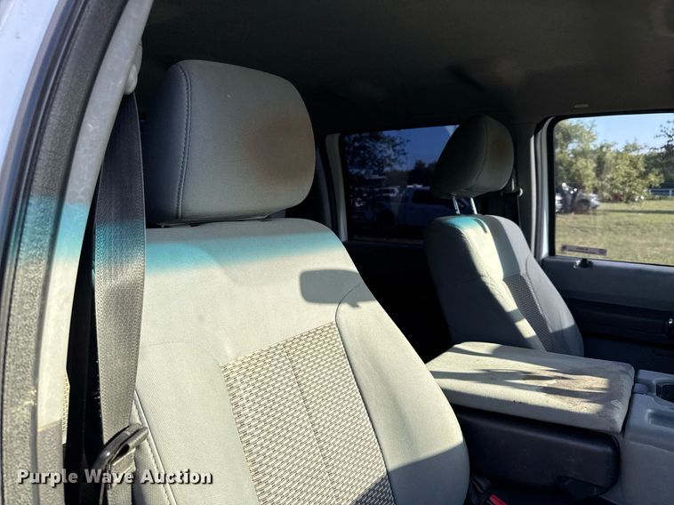 image for item EJ3564 2015 Ford F250 Super Duty XL Crew Cab pickup truck