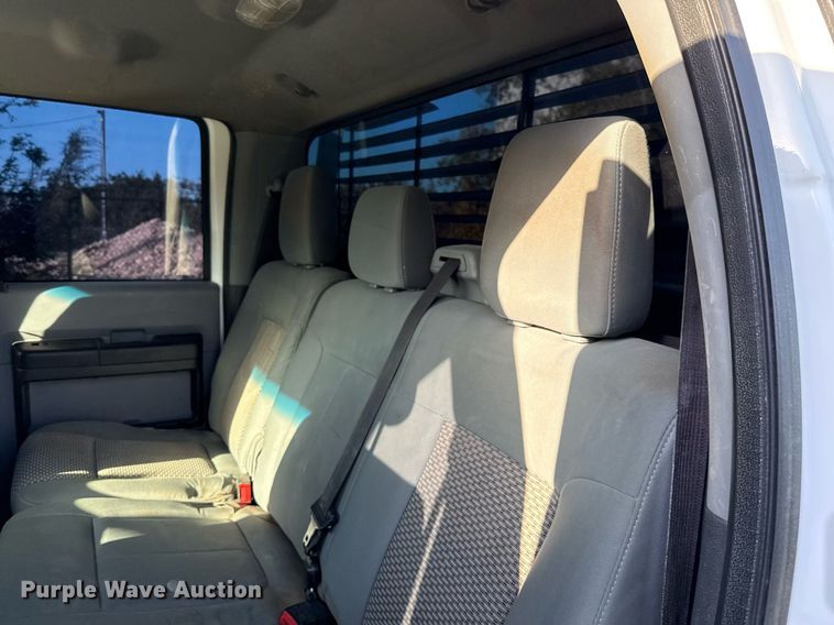 image for item EJ3564 2015 Ford F250 Super Duty XL Crew Cab pickup truck