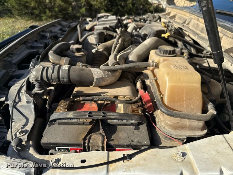 image for item EJ3564 2015 Ford F250 Super Duty XL Crew Cab pickup truck