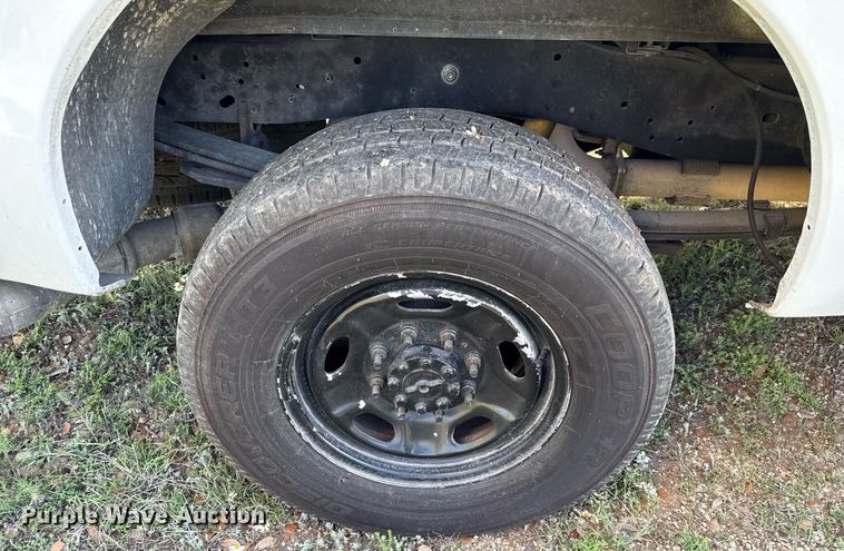 image for item EJ3564 2015 Ford F250 Super Duty XL Crew Cab pickup truck