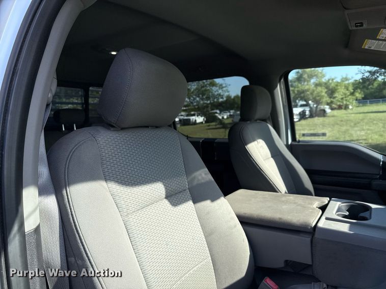 image for item EJ3568 2018 Ford F150 XLT SuperCrew pickup truck