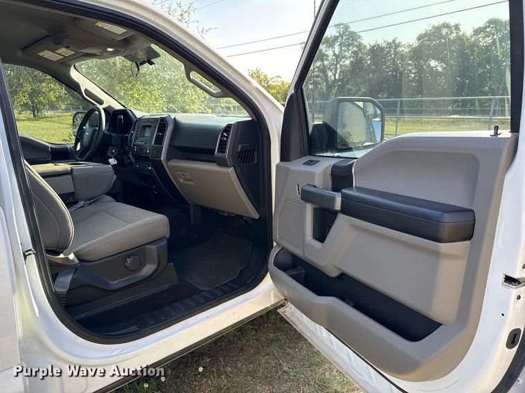 image for item EJ3568 2018 Ford F150 XLT SuperCrew pickup truck