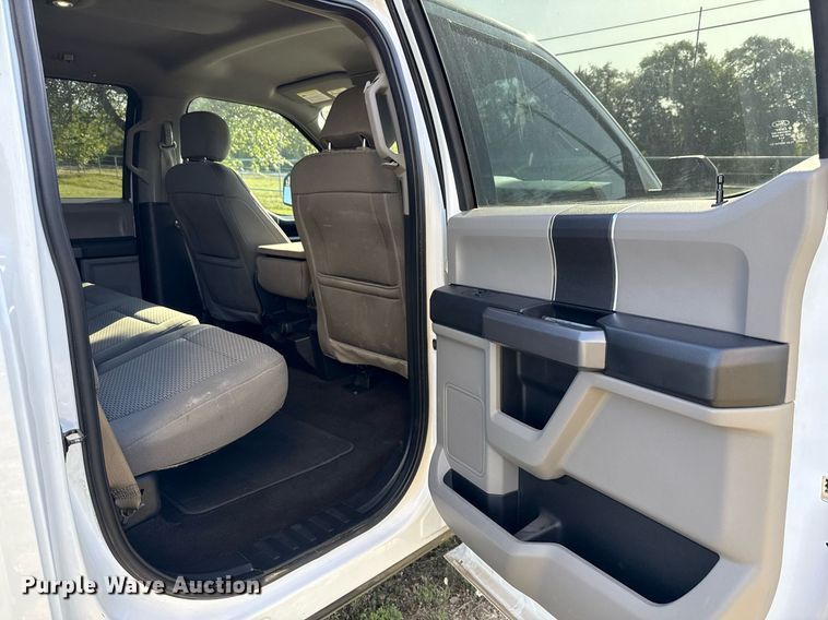 image for item EJ3568 2018 Ford F150 XLT SuperCrew pickup truck