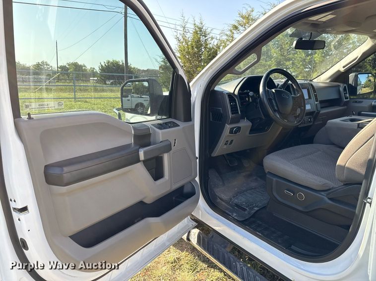 image for item EJ3569 2018 Ford F150 SuperCrew pickup truck